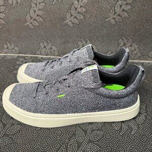 Cariuma Unisex Casual Sneakers Size 10 US Men 11.5 US Women Grey